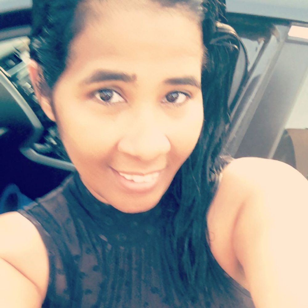 Meet your Posher, Ana